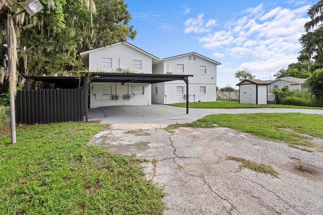 Photo - 1882 Lake St Unidad SI ID1094236P