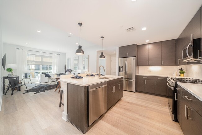 Photo - 418 Palisade Ave Unit 301