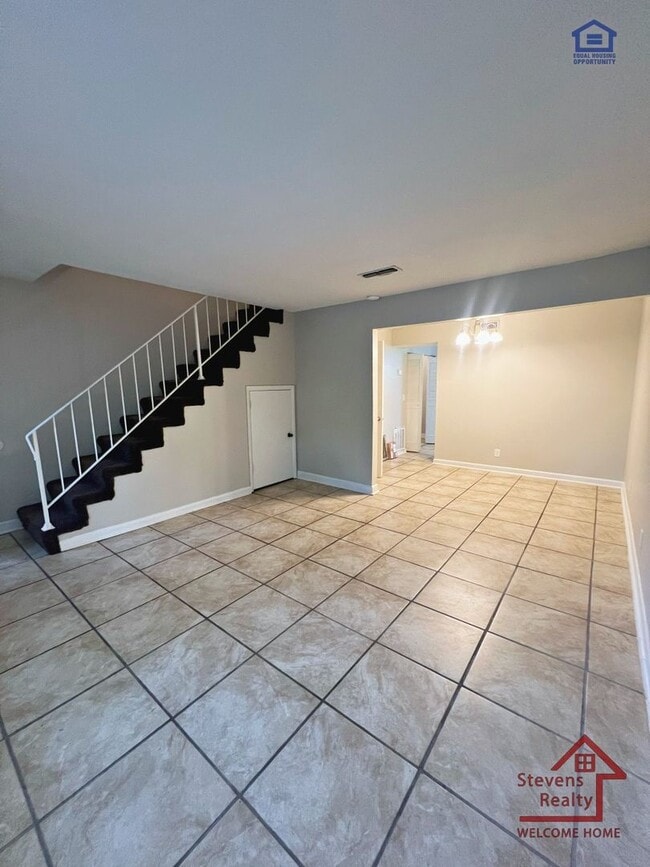 Photo - 4330 Wilson St
