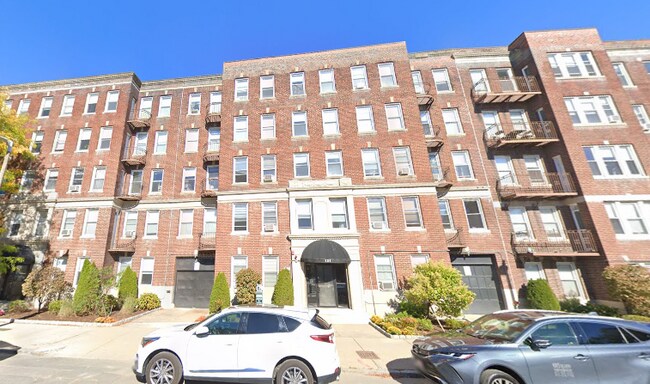 Building Photo - 135 Washington St Unit 27 Rental
