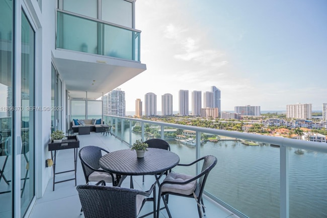 Building Photo - 400 Sunny Isles Blvd Unit 1402