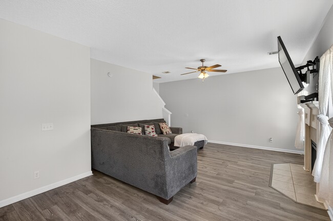 Photo - 168 Boykin Wy