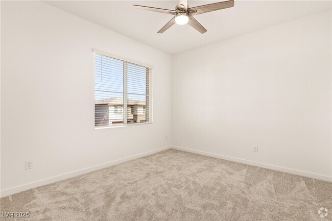Building Photo - 478 Daphne Ter St Rental