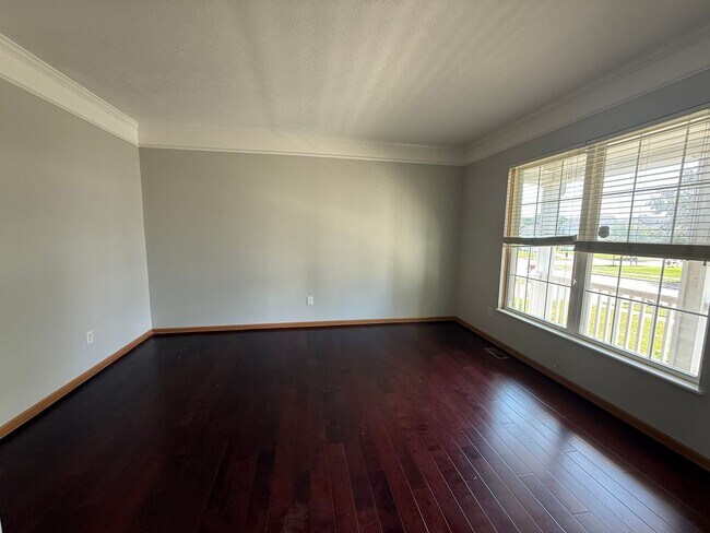 Photo - 4 Bedroom, 2.5 Bathroom House in Sycamore Creek Pickerington