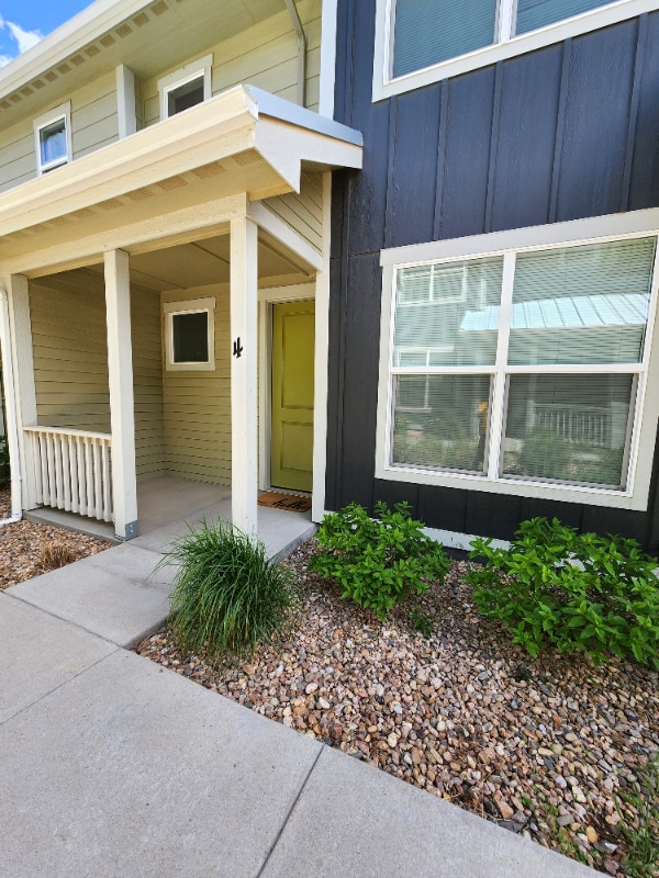 Photo - 3335 Apple Blossom Ln Unidad #4