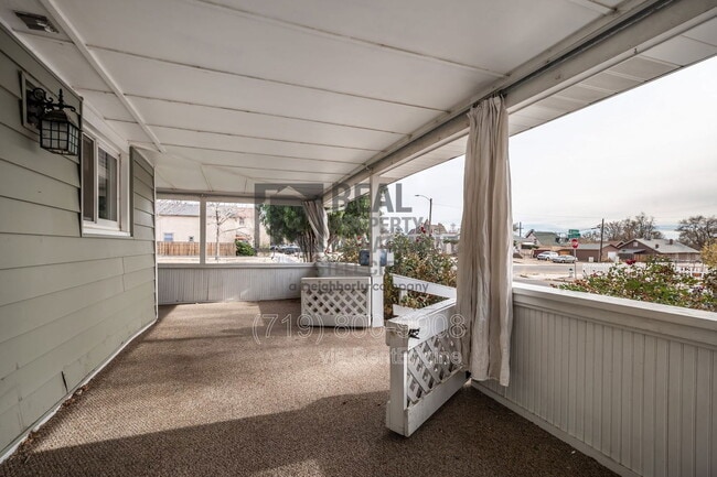 Photo - 903 W 15th St