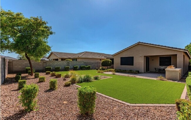 Photo - 5059 N 183rd Ln