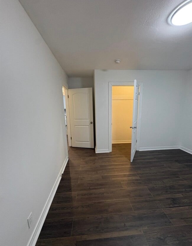 Photo - Duplex - 2117