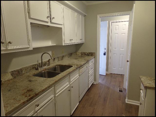 Photo - 1807 Sanford Dr