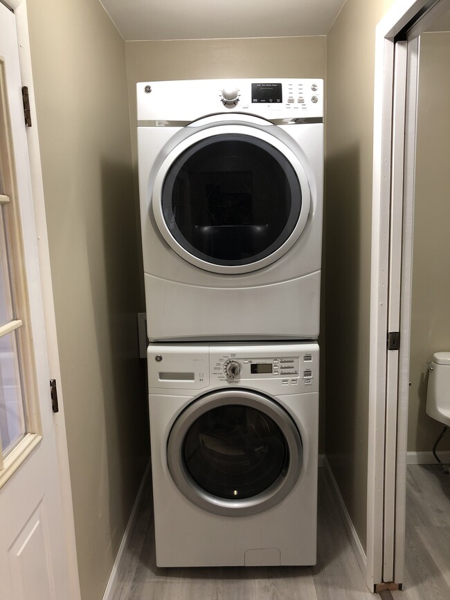 Photo - 1807 S Lynnwood Dr