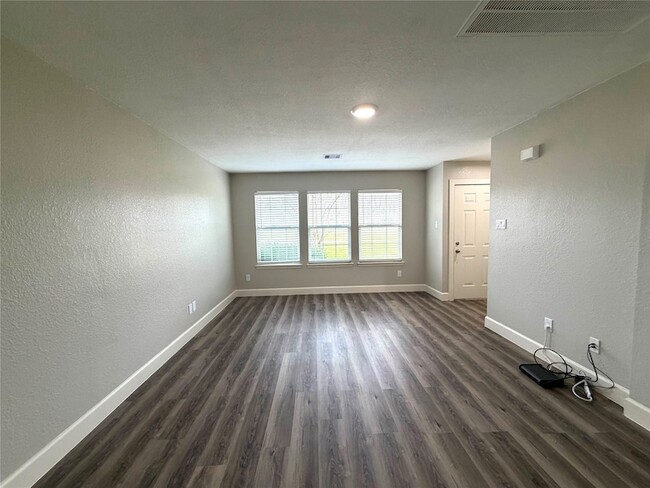 Photo - 10667 Cobblecreek Way