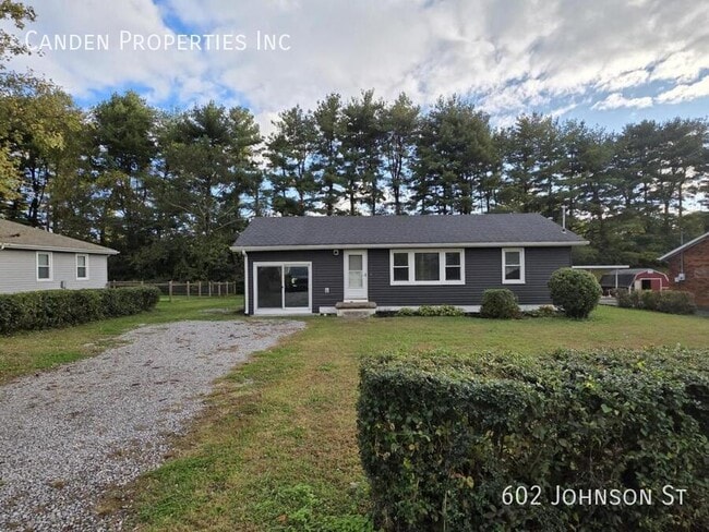 Photo - 602 Johnson St