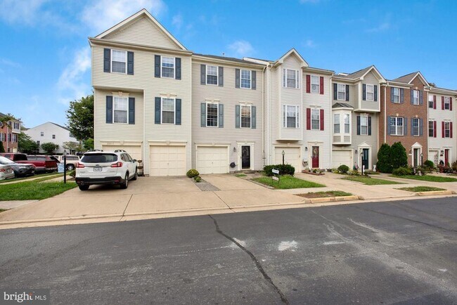 Photo - 20413 Elm Grove Terrace Townhome