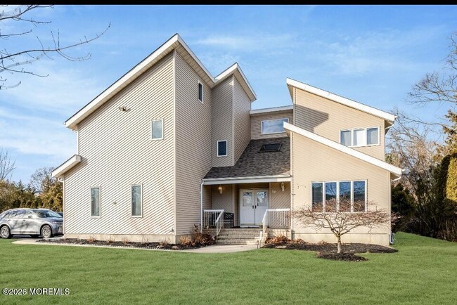 Building Photo - 28 Musket Ln