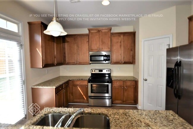 Photo - 5519 Chatham Cir NW