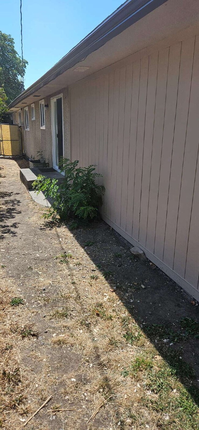 Photo - "Charming 3-Bed Duplex with Cozy Fireplace...