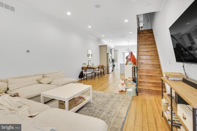 Building Photo - 2604 Reed St