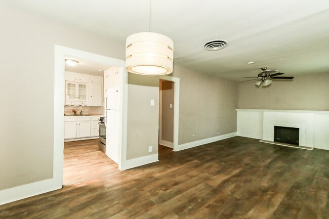 Photo - Spacious 3/2 with storage close to Tech.