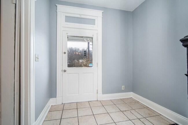 Photo - 501 Delta Ave