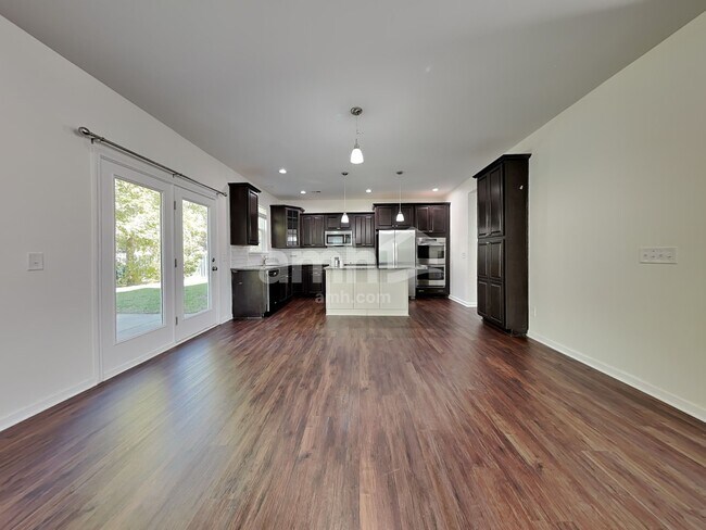 Photo - 95 Gentry Way