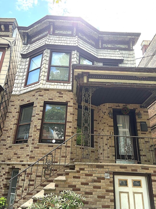 Photo - 314 Webster Ave Unit 2