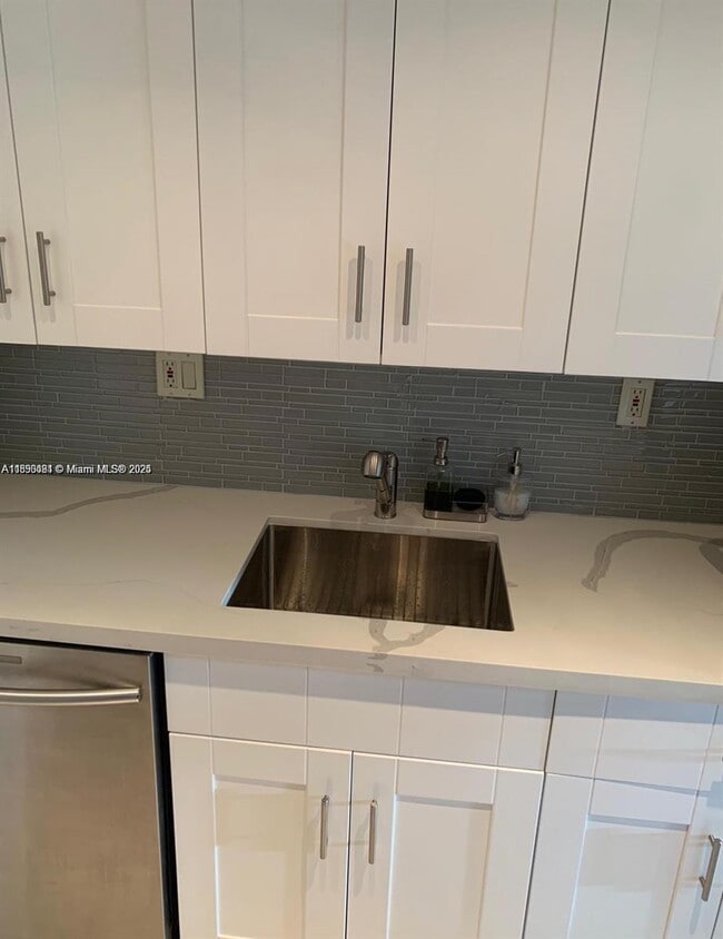 Photo - 7425 SW 152nd Ave Unit 11-205