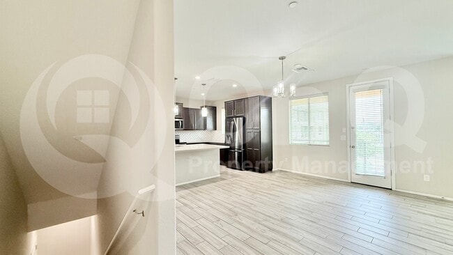 Photo - 1250 Abbey Ln