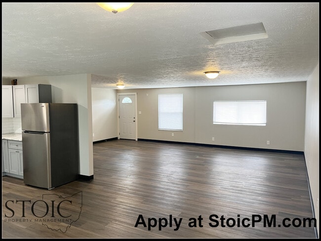 Photo - 932 Ruma Rd