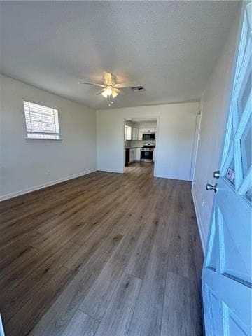 Photo - 4704 Park Dr N