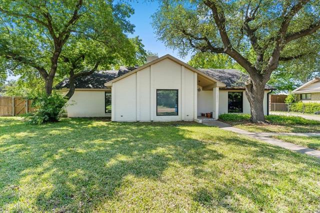 Photo - 11238 Webb Chapel Ct