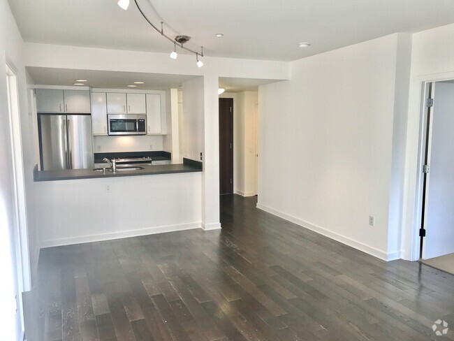 Building Photo - Potrero Hill 2Br/2Ba Modern Condo w/Parkin...