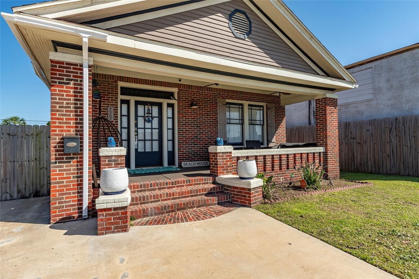 Photo - 4508 Avenue O 1/2