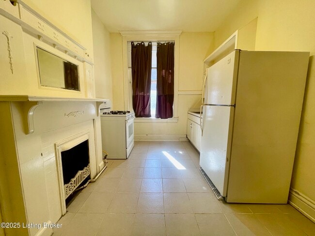 Photo - 502 Belgravia Ct Unit 3
