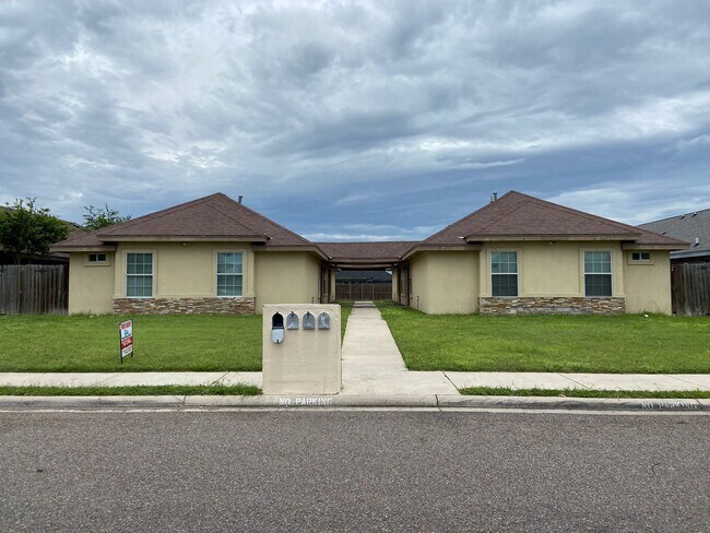 3110 E Diamondhead Ave Unit 1