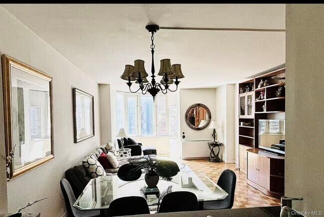 Photo - 145 E 48th St Unit 22C