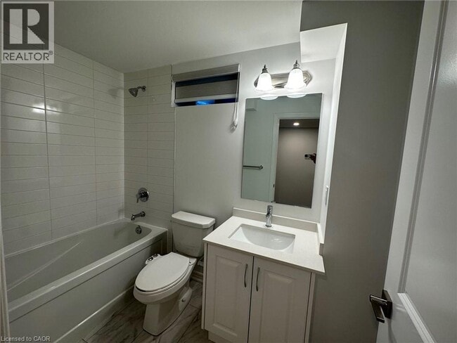 Photo - 481 Bergamot Ave