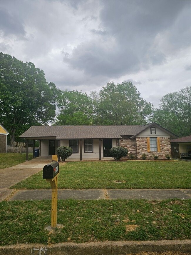 Building Photo - 6620 Forestgate Rd