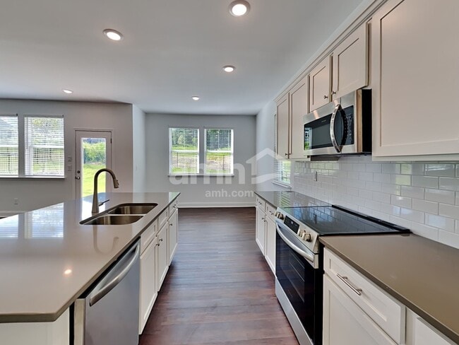 Photo - 5046 Pebble Bridge Wy