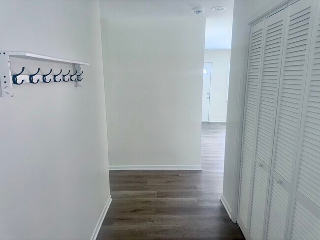 Photo - 15119 Meadow Ln