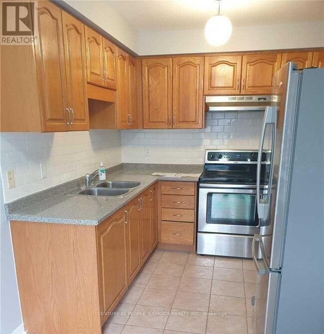 Photo - 11 Canoe Glide Ln