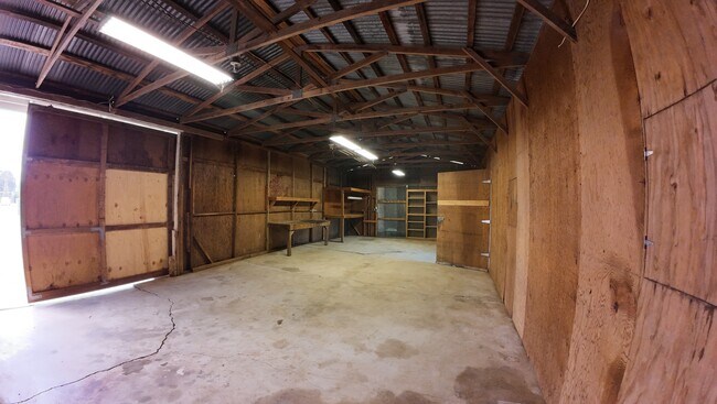 Photo - 14320 Sycamore Ave