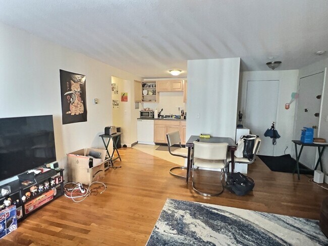 Photo - 1039 Commonwealth Ave Unit 12