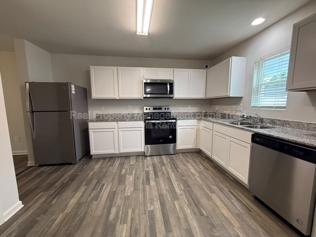 Photo - 3811 Bellingham Ct