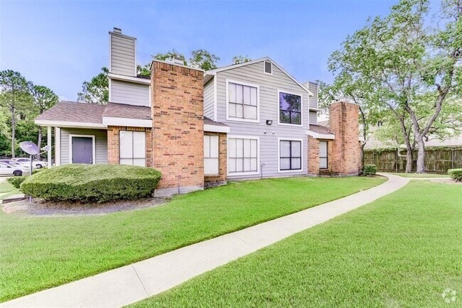 Building Photo - 7200 W T C Jester Blvd Unit 2004 Rental