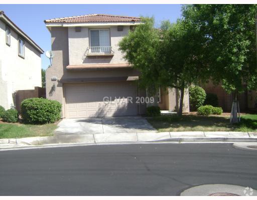 Building Photo - Beautiful Three Bedroom Home in Summerlin