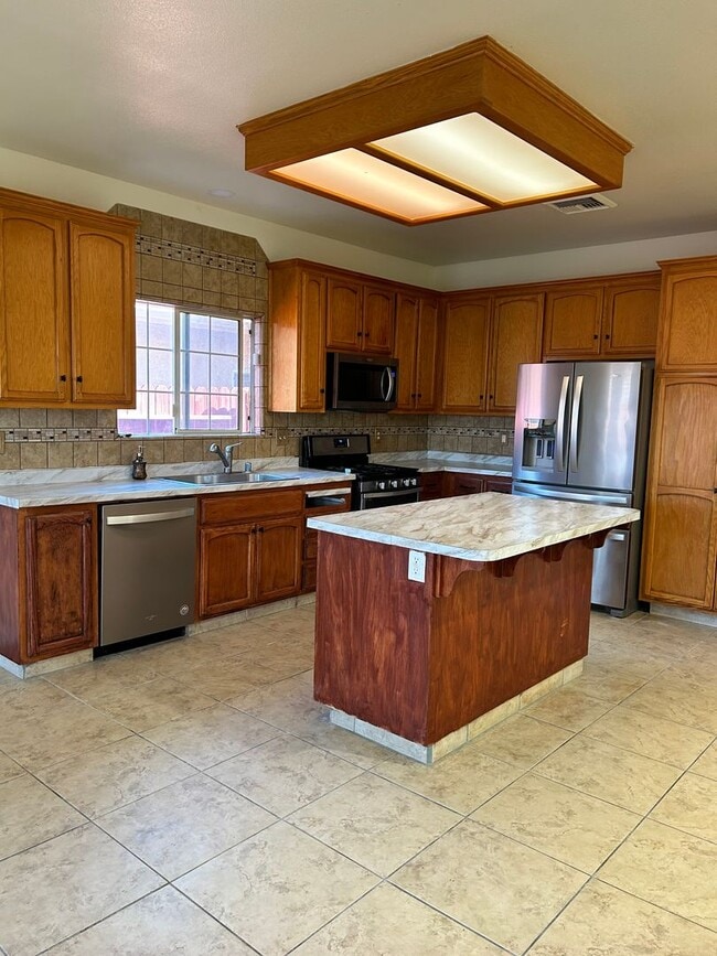 Photo - Please Contact Vaughn Realty to set up an appointment 760-446-6561