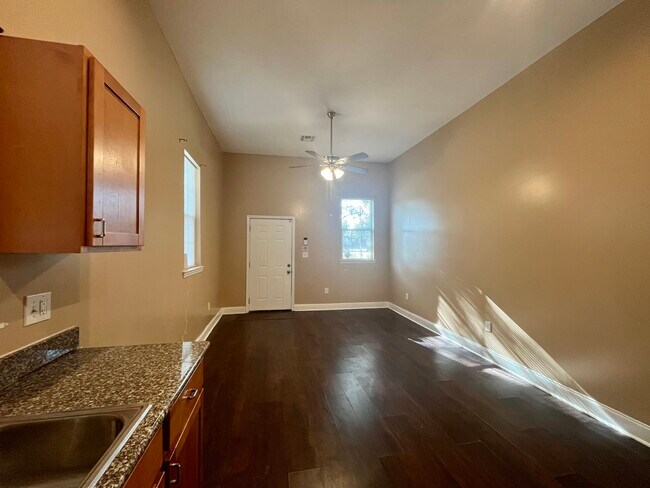 Photo - 2111 Elysian Fields Ave