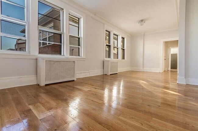 Photo - 7 Spruce St Unit 2