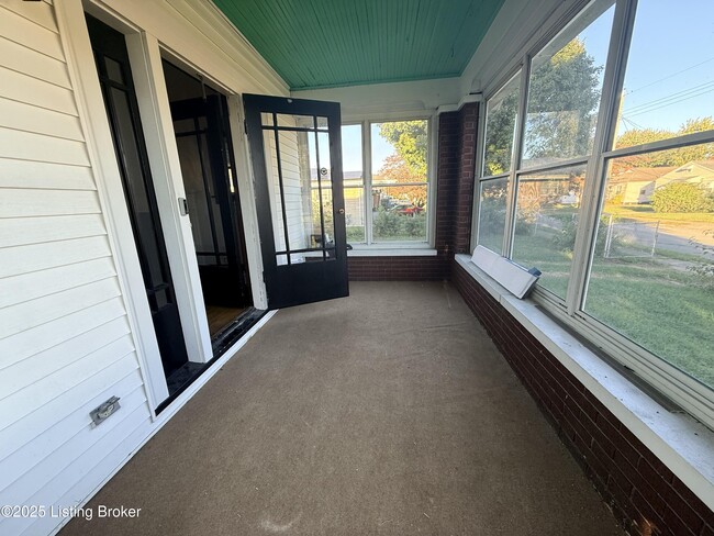 Photo - 1620 Sale Ave