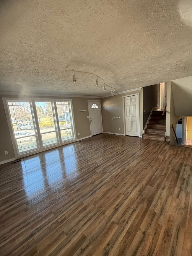 Photo - Quiet Cul-de-Sac | 3 Bed / 3 Bath + Bonus Rooms | Spokane Valley